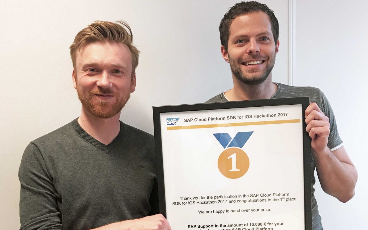 Arvato Systems_Corporate_SAP Hackathon Gewinnerfoto Arvato Systems_Corporate_SAP Hackathon Gewinnerfoto